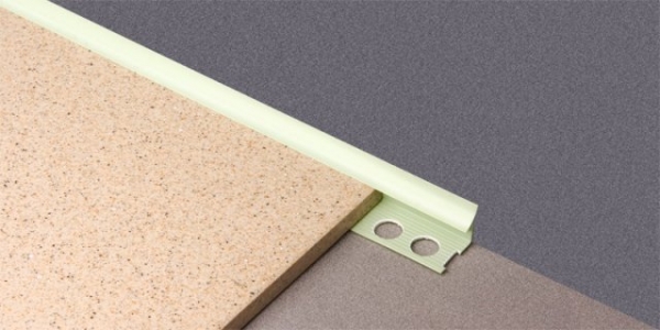 Как правильно укладывать плитку на пол и стену