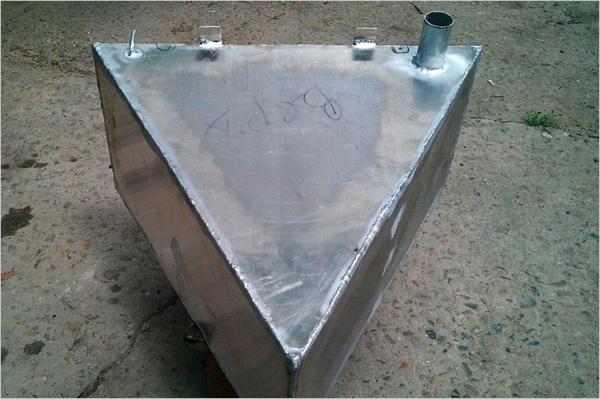 Как выбрать бак для воды к печи Как выбрать бак для воды к печи