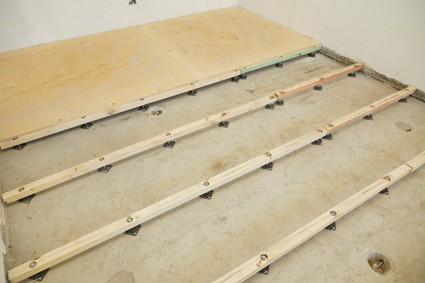 Как выровнять деревянный пол фанерой Как выровнять деревянный пол фанерой