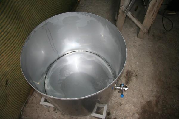 Как выбрать бак для воды к печи Как выбрать бак для воды к печи