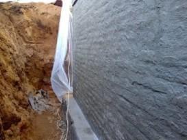 Гидроизоляция ленточного фундамента своими руками Гидроизоляция ленточного фундамента своими руками