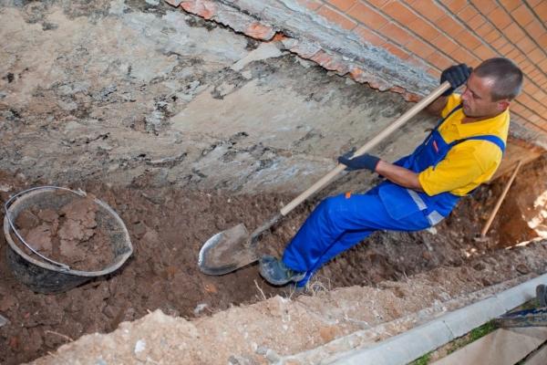 Гидроизоляция ленточного фундамента своими руками Гидроизоляция ленточного фундамента своими руками