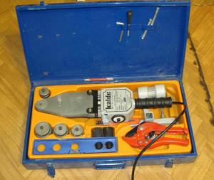 Монтаж пластиковых труб  
Монтаж пластиковых труб