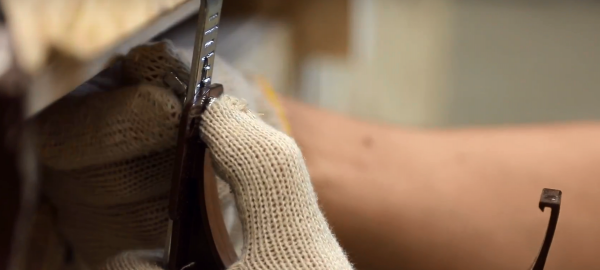 Как правильно установить водостоки на крыше Как правильно установить водостоки на крыше