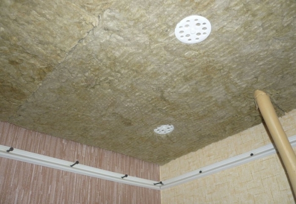 Шумоизоляция натяжного потолка в квартире: как и из чего делать Шумоизоляция натяжного потолка в квартире: как и из чего делать