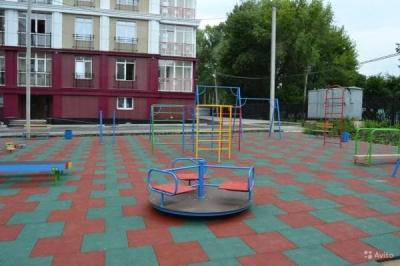 Резиновая плитка для дачи: особенности и установка Резиновая плитка для дачи: особенности и установка