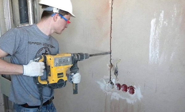 Электромонтажные работы в квартире: поэтапная схема выполнения Электромонтажные работы в квартире: поэтапная схема выполнения