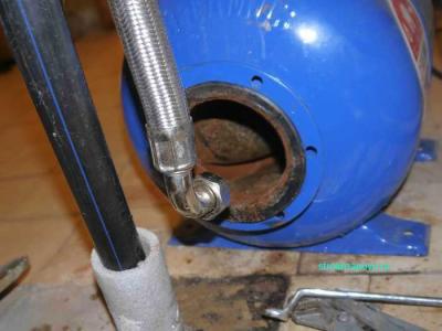 Замена фланца гидроаккумулятора  
Замена фланца гидроаккумулятора