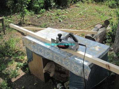 Декоративный забор из тростника  
Декоративный забор из тростника