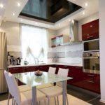 Целесообразно ли устраивать натяжной потолок на кухне: отзывы владельцев натяжных систем Целесообразно ли устраивать натяжной потолок на кухне: отзывы владельцев натяжных систем