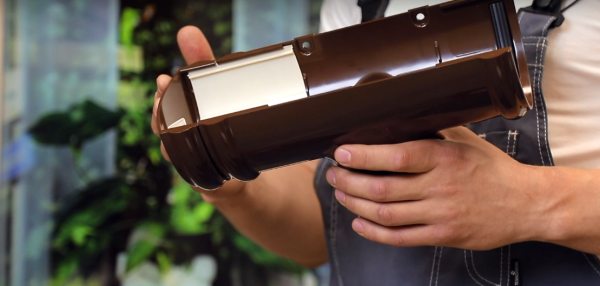 Как правильно установить водостоки на крыше Как правильно установить водостоки на крыше