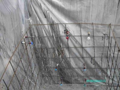 Выгребная яма своими руками  
Выгребная яма своими руками