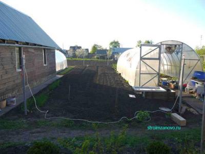 Забор на даче своими руками  
Забор на даче своими руками