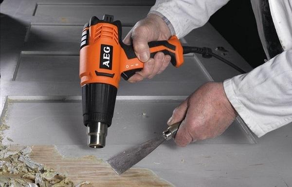 Строительный фен: какой лучше выбрать для дома Строительный фен: какой лучше выбрать для дома