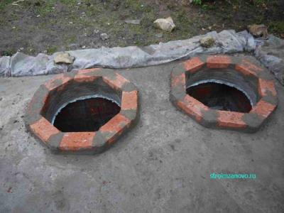 Выгребная яма своими руками  
Выгребная яма своими руками