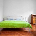 В чем заключаются отличия ламината от паркета и какой из двух материалов предпочтительнее В чем заключаются отличия ламината от паркета и какой из двух материалов предпочтительнее