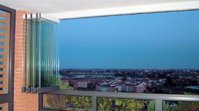 Безрамное остекление балконов и лоджий Безрамное остекление балконов и лоджий