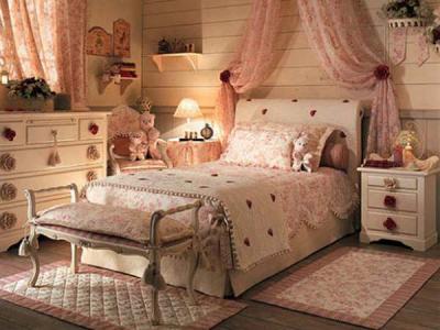 Спальня в деревенском стиле  
Спальня в деревенском стиле
