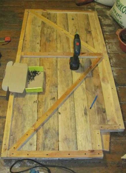 Изготовление деревянной двери  
Изготовление деревянной двери