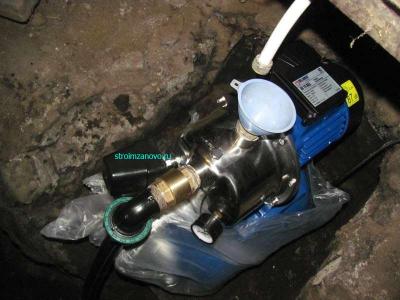 Подключение насосной станции  
Подключение насосной станции