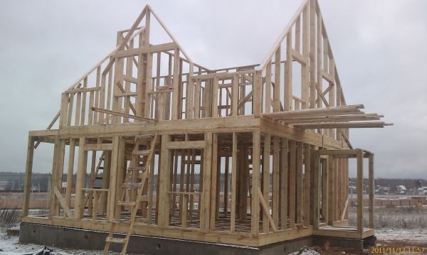 Каркасная баня с мансардой своими руками