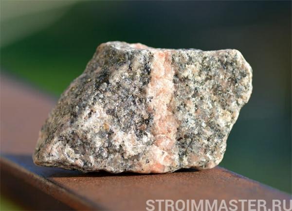 Гранит — натуральный природный стройматериал подаренный природой Гранит — натуральный природный стройматериал подаренный природой