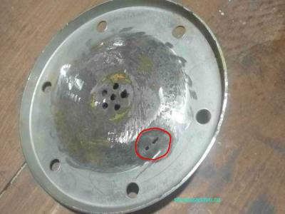 Проржавел фланец гидроаккумулятора насосной станции. Что делать?  
Проржавел фланец гидроаккумулятора насосной станции. Что делать?