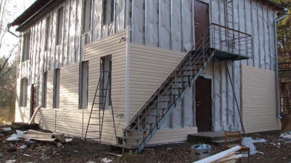 Облицовка фасада панелями Облицовка фасада панелями