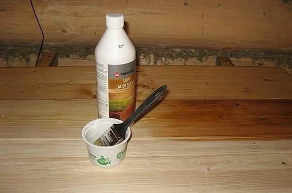 Покраска деревянных дверей Покраска деревянных дверей