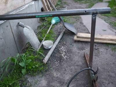 Кронштейн для антенны  
Кронштейн для антенны