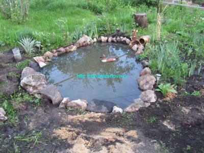 Как сделать пруд на даче  
Как сделать пруд на даче
