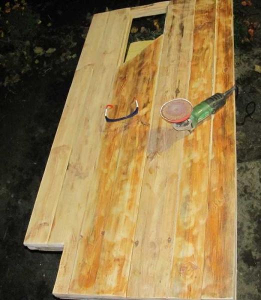 Изготовление деревянной двери  
Изготовление деревянной двери