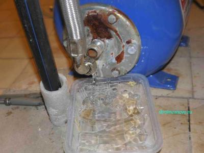 Замена фланца гидроаккумулятора  
Замена фланца гидроаккумулятора