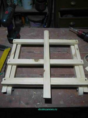 Мольберт своими руками  
Мольберт своими руками