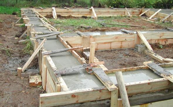 Как правильно сделать опалубку для фундамента