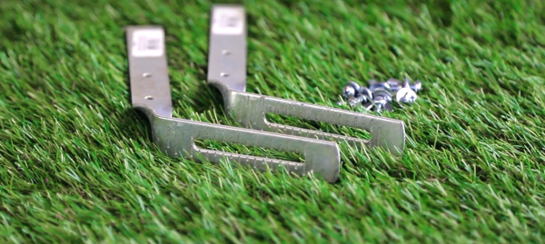 Как правильно установить водостоки на крыше Как правильно установить водостоки на крыше