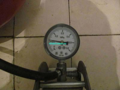 Расширительный бак для отопления  
Расширительный бак для отопления