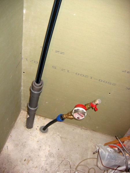 Летний водопровод для бани своими руками Летний водопровод для бани своими руками