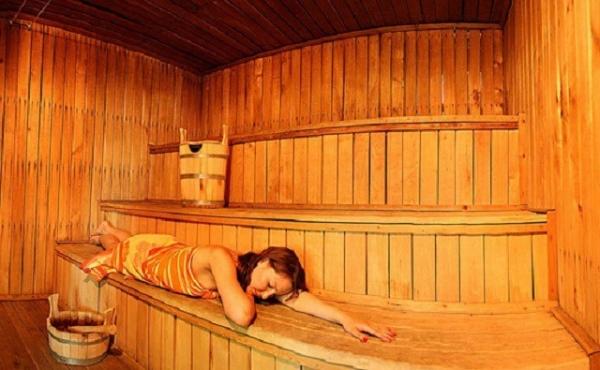 Как правильно париться в бане для здоровья Как правильно париться в бане для здоровья