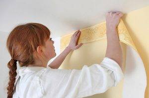 Как правильно клеить обои Как правильно клеить обои