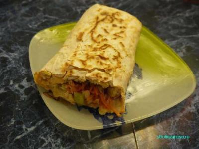 Шаурма с курицей  
Шаурма с курицей