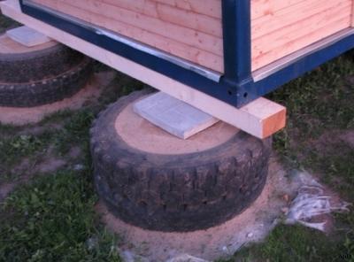 Фундамент из автомобильных покрышек своими руками Фундамент из автомобильных покрышек своими руками