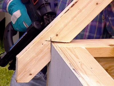 Будка для собаки своими руками: используем чертежи Будка для собаки своими руками: используем чертежи