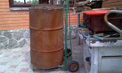 Коптильня своими руками: холодная, горячая. Схемы и чертежи Коптильня своими руками: холодная, горячая. Схемы и чертежи