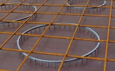 Фиксаторы для арматуры: для чего они нужны, в чём их преимущества Фиксаторы для арматуры: для чего они нужны, в чём их преимущества