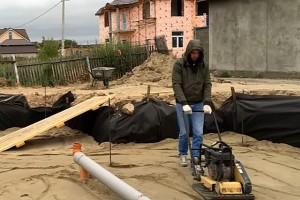 Фундамент плита своими руками пошаговая инструкция: как устроена монолитная плита фундамента и этапы строительства Фундамент плита своими руками пошаговая инструкция: как устроена монолитная плита фундамента и этапы строительства