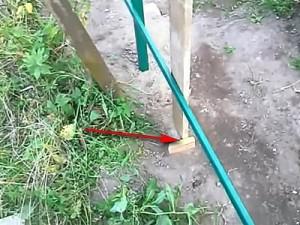 Как построить забор из профлиста своими руками: этапы подготовки и видео пример самостоятельного строительства забора из профлиста