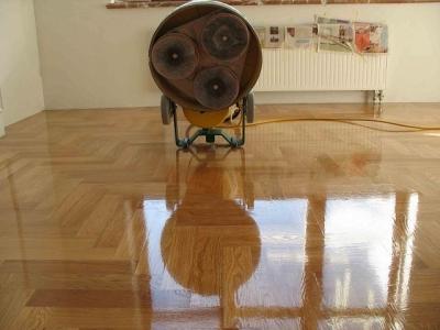 Лак для паркета какой выбрать: критерии выбора покрытия паркета лаком Лак для паркета какой выбрать: критерии выбора покрытия паркета лаком