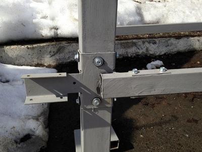 Как построить забор из профлиста своими руками: этапы подготовки и видео пример самостоятельного строительства забора из профлиста