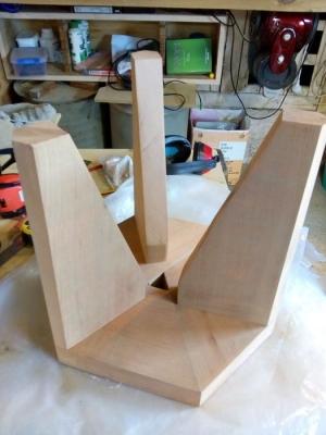 Мебель из натурального дерева своими руками для дома и сада: инструкции по изготовлению